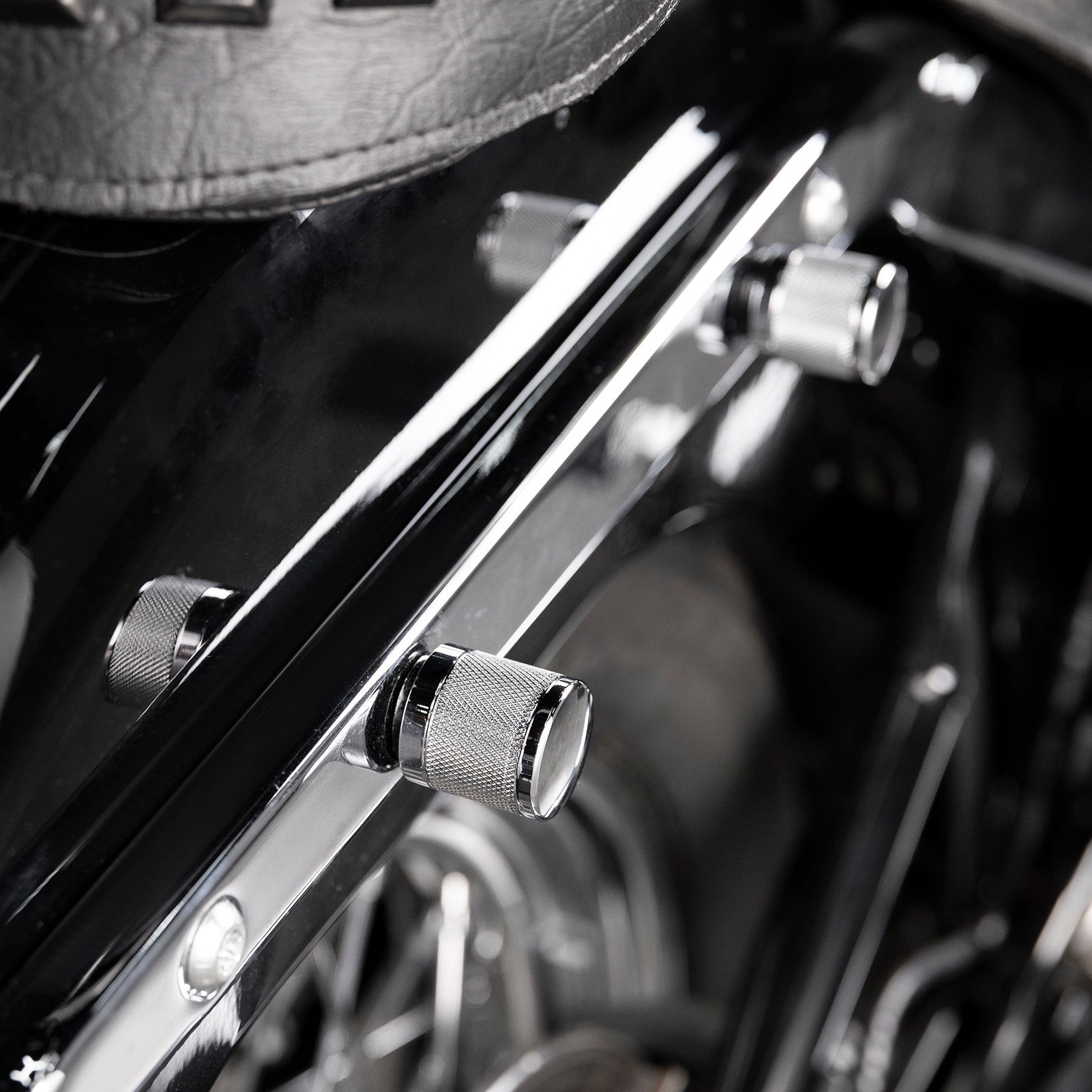 1994 - 2024 Harley Touring Softail Dyna 2Pcs Chrome Knurled Short Docking Hardware Covers - Mofun - 90703014