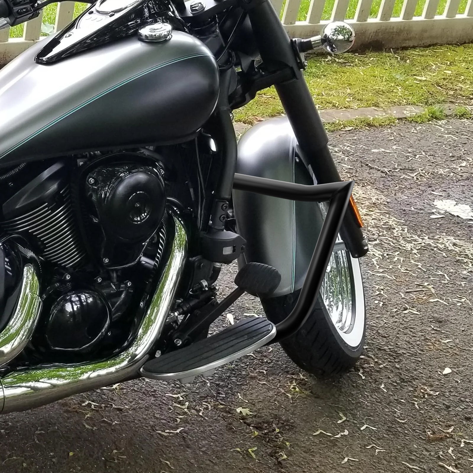 2006 - 2025 Kawasaki Vulcan VN900 Classic/LT Sharp Angle Front Highway Engine Guard Crash Bar - Mofun - 90201109