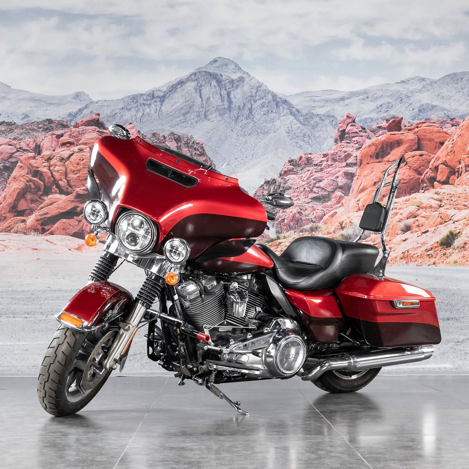 2009 - 2025 Harley Touring without Lower Fairing Medium Front Highway Engine Guard Crash Bar - Mofun - 90201099