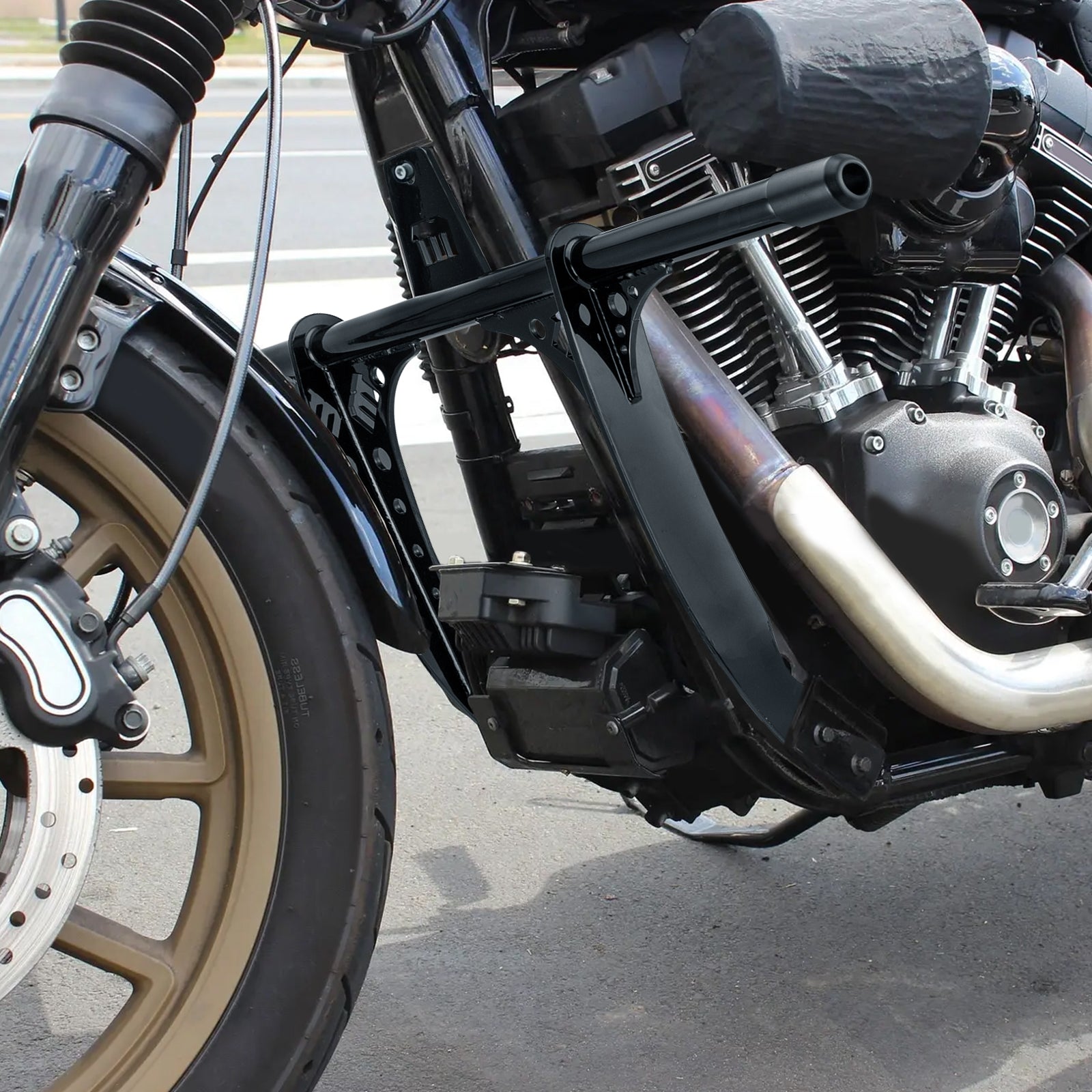 Kinglemc Barra di protezione motore Highway Bar per Harley Davidson Kinglemc Barra di protezione motore Highway Bar per Harley Davidson