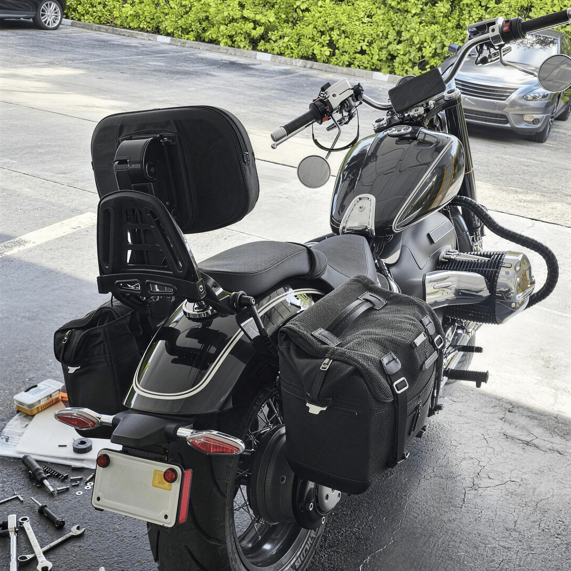 2020 - 2025 BMW R18 / R18 CLassic Gloss Black Multi - Purpose Adjustable Passenger/Driver Backrest - Mofun - 90302180