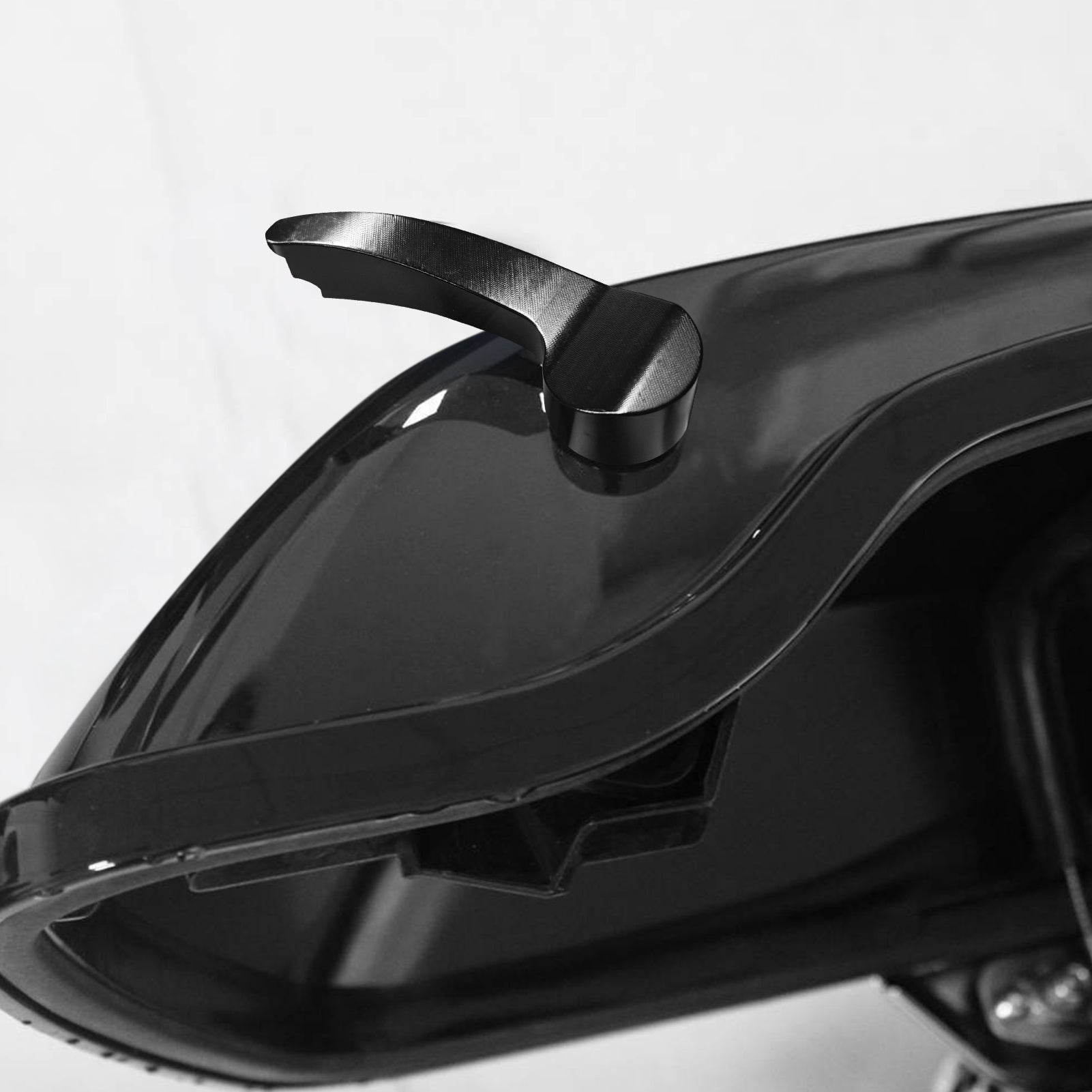 2014-2024 Harley Electra Glide Road Glide Aluminum Gloss Black Shield Type Saddlebag Lid Lifter