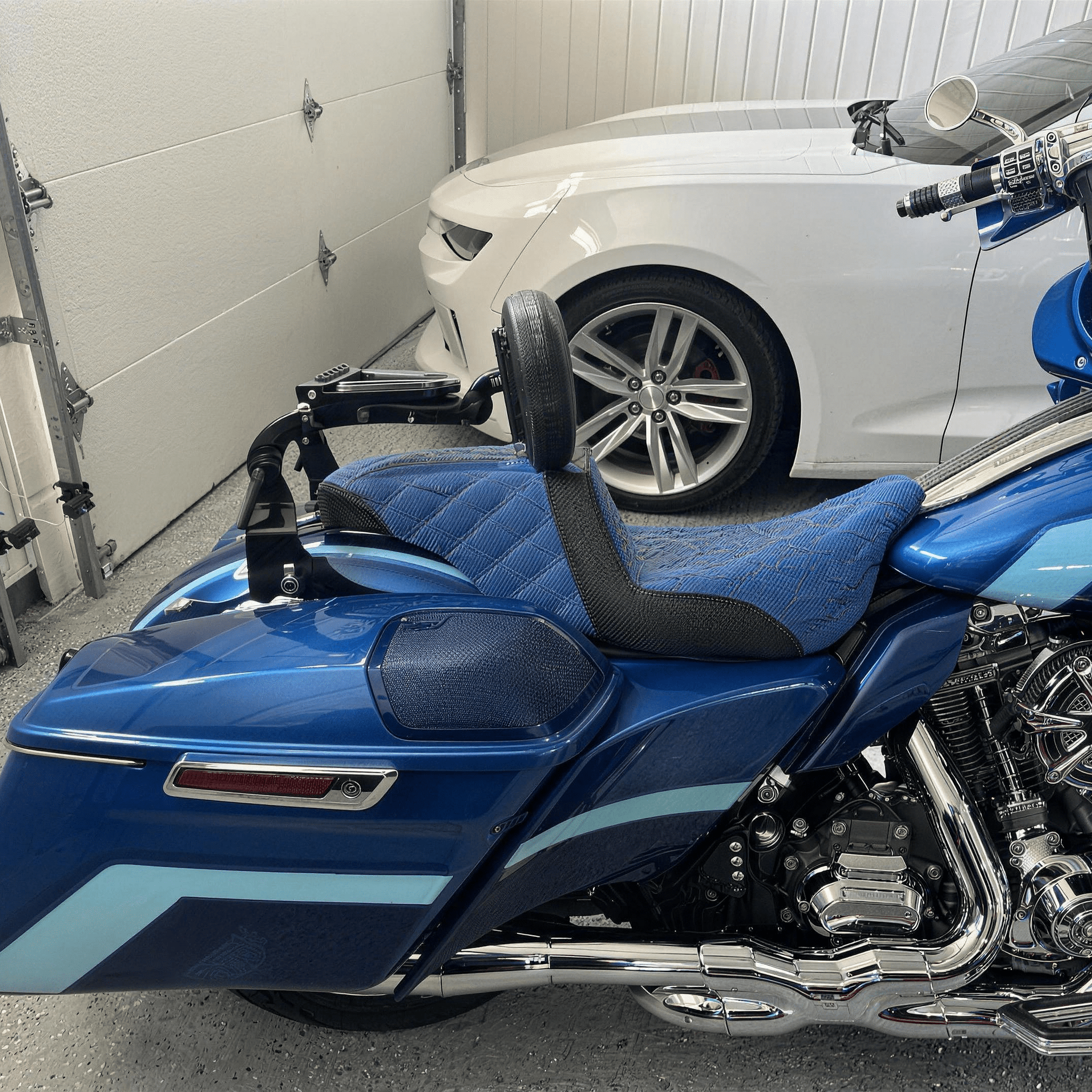 Quick Release Multi - Purpose Adjustable Driver/Passenger Backrest for 2009 - 2026 Harley Touring Models - Mofun - 90302182
